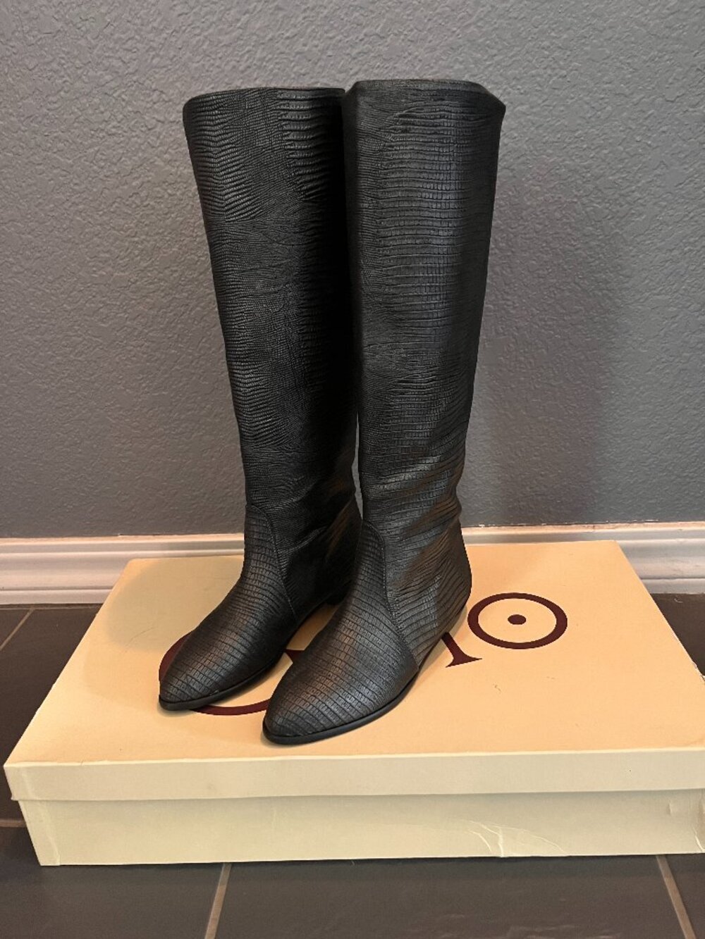 VINTAGE NIB GOLO JUNGLE KNEE HIGH PULL ON LIZARD EMBOSSED LEATHER SLOUCH BOOTS 7